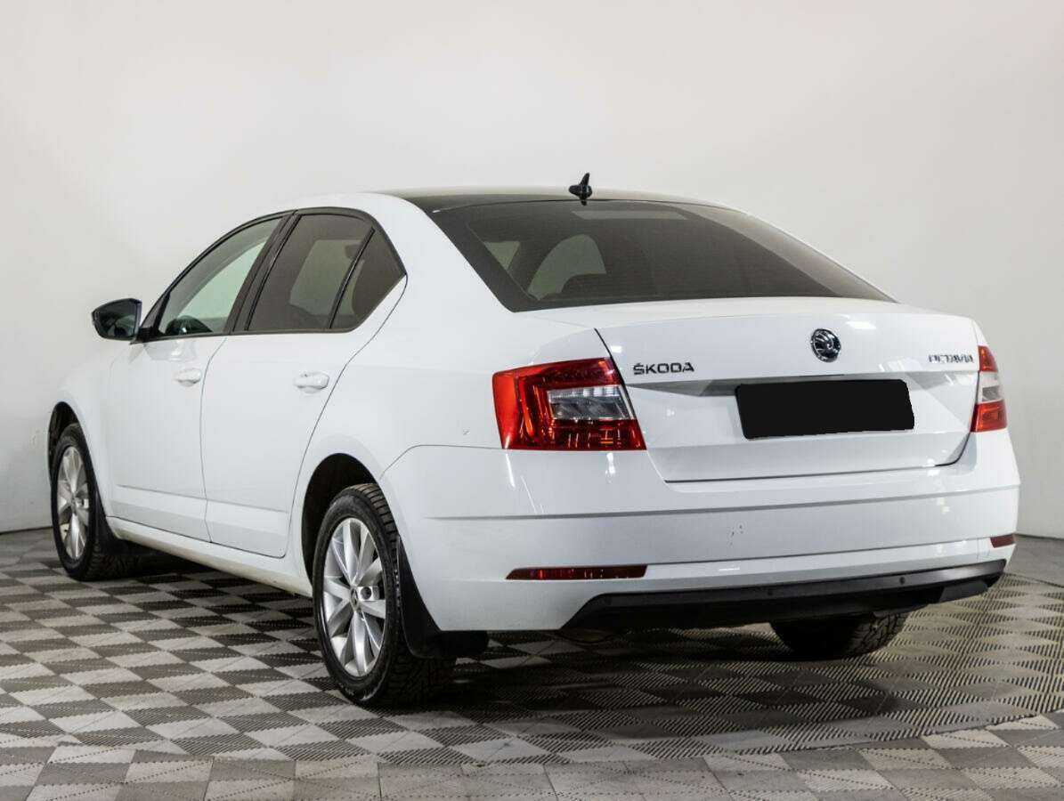 Skoda Octavia 2018 года с пробегом. Фото: #5