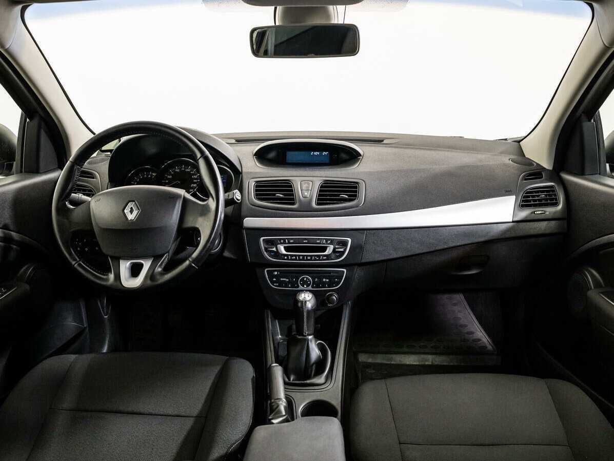 Renault Megane 2012 года с пробегом. Фото: #12