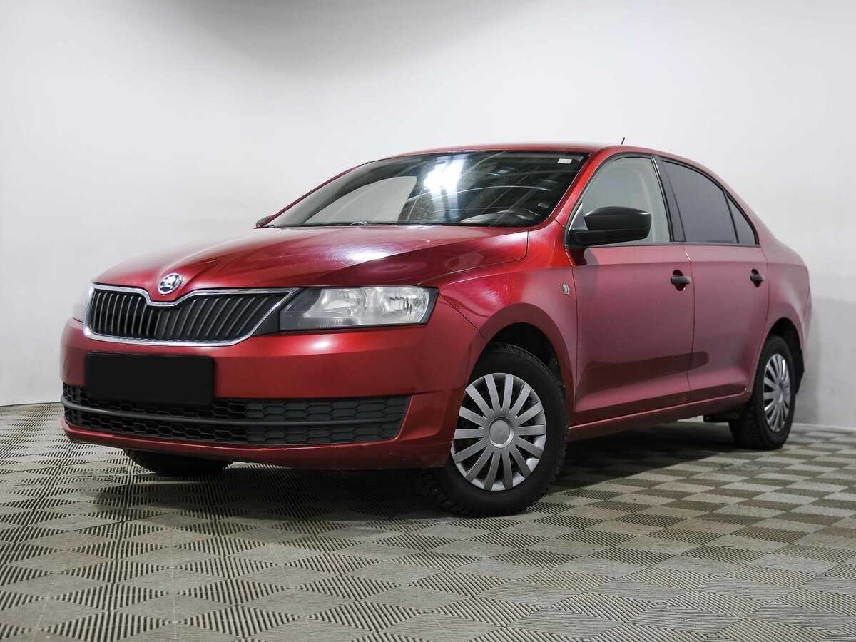 Skoda Rapid 2016 года с пробегом. Посмотреть фото