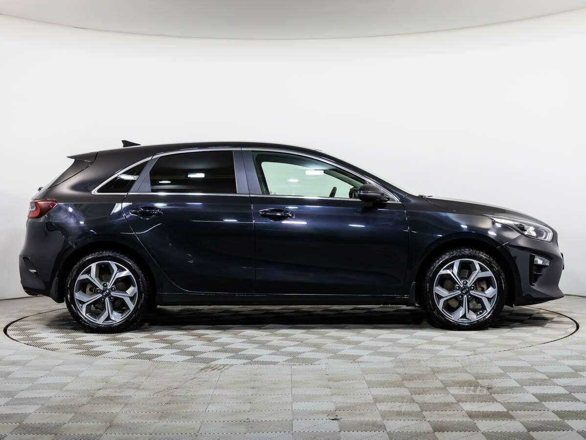 Kia Ceed 2020 года с пробегом. Фото: #2