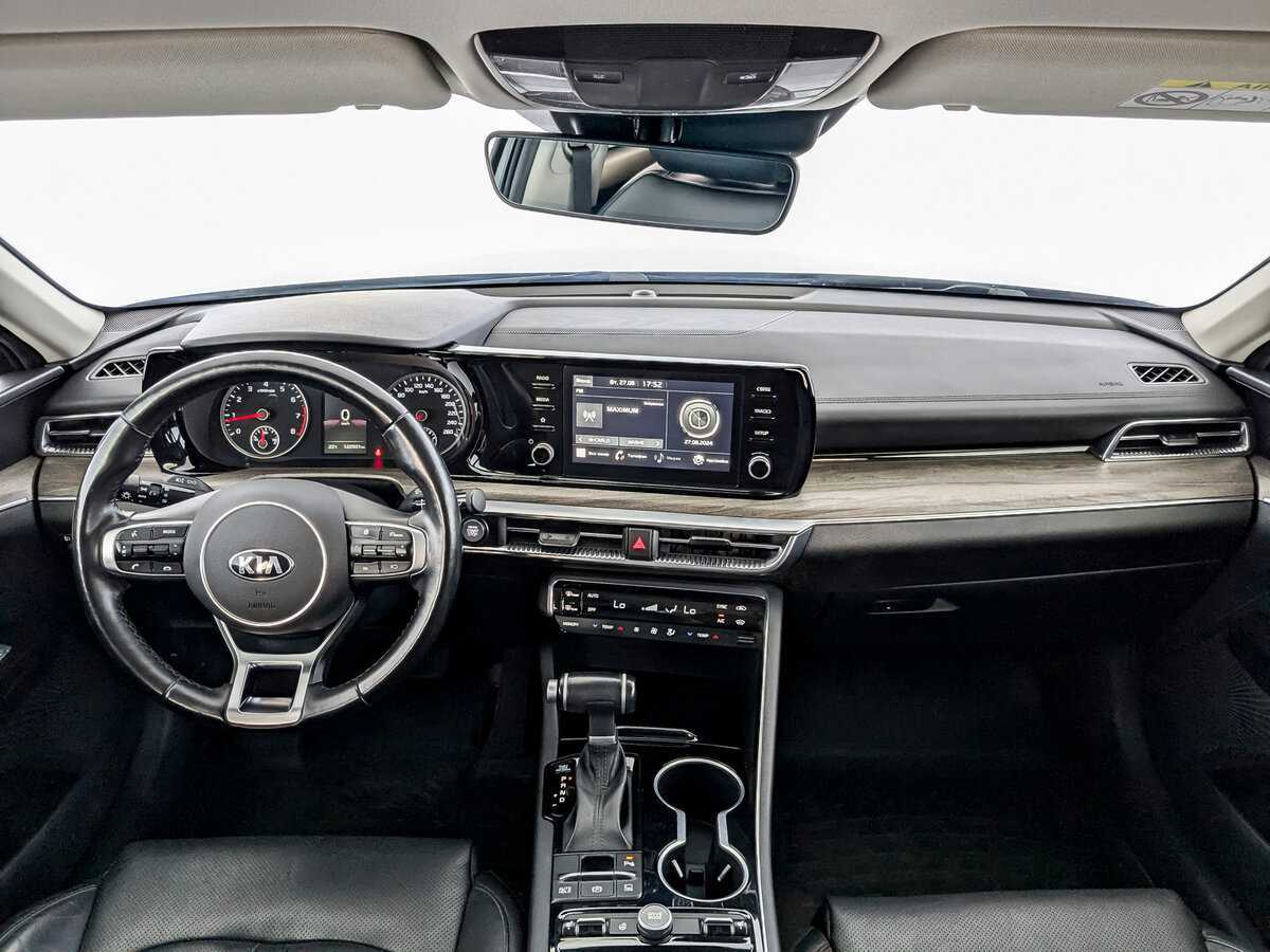 Kia K5 2020 года с пробегом. Фото: #11