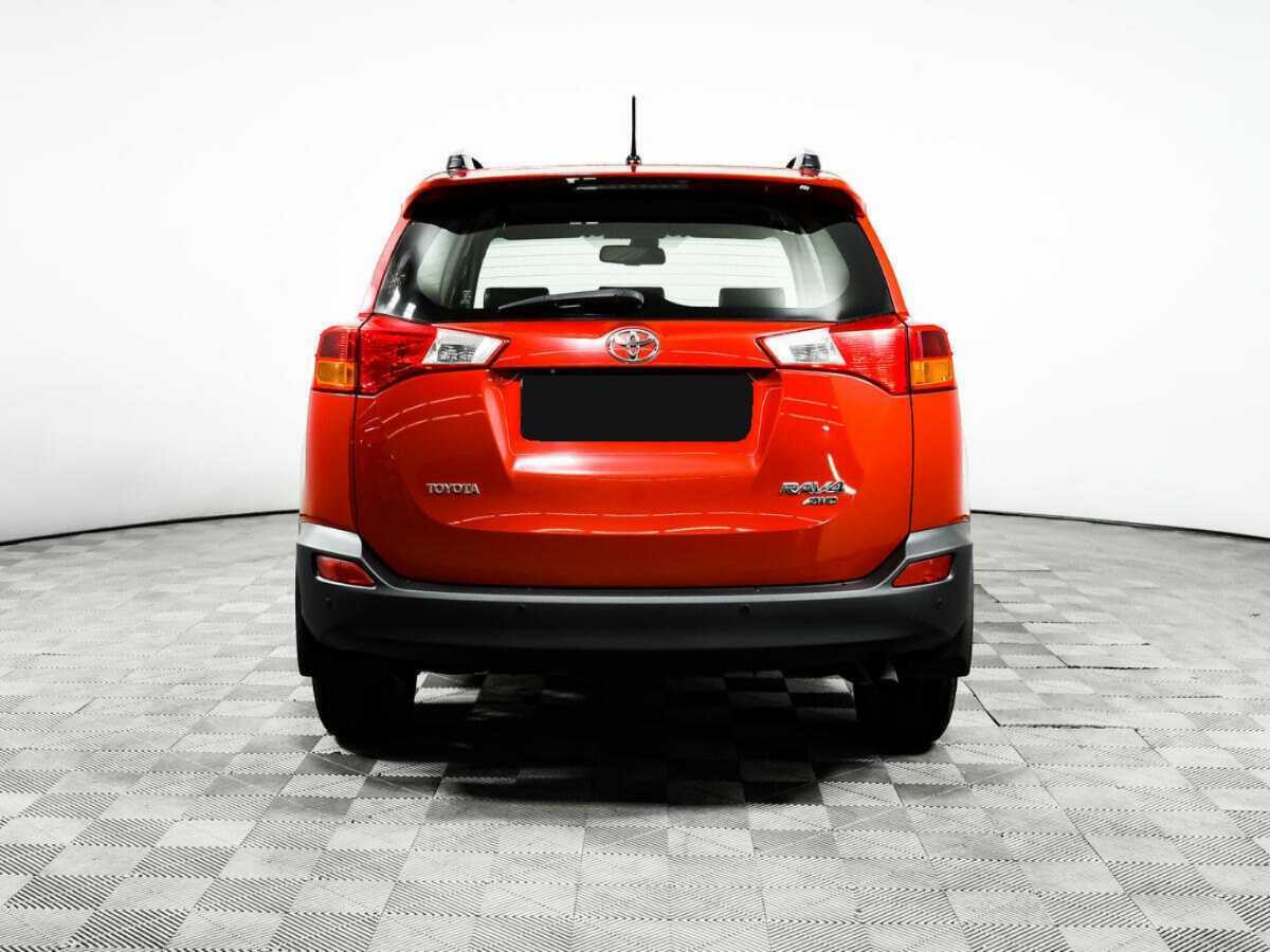 Toyota RAV4 2014 года с пробегом. Фото: #5