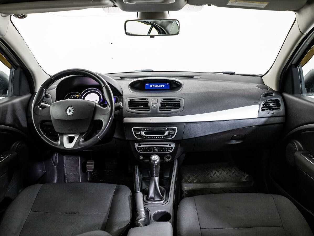 Renault Fluence 2013 года с пробегом. Фото: #12