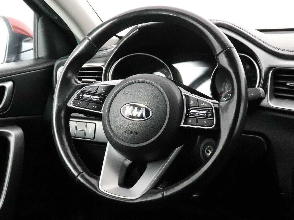 Kia Ceed 2019 года с пробегом. Фото: #14