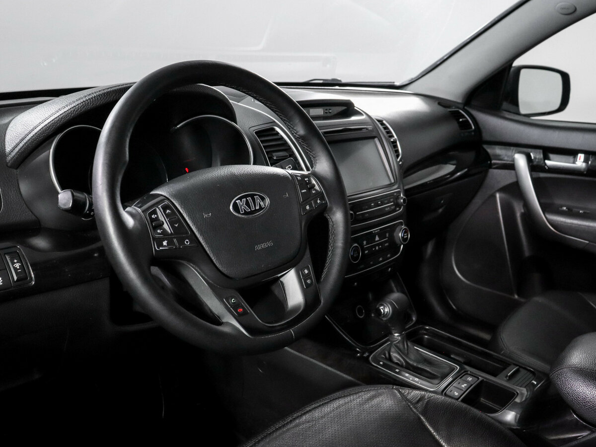 Kia Sorento 2013 года с пробегом. Фото: #13