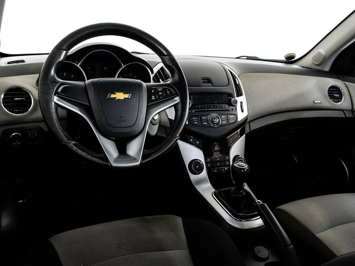 Chevrolet Cruze 2014 года с пробегом. Фото: #10
