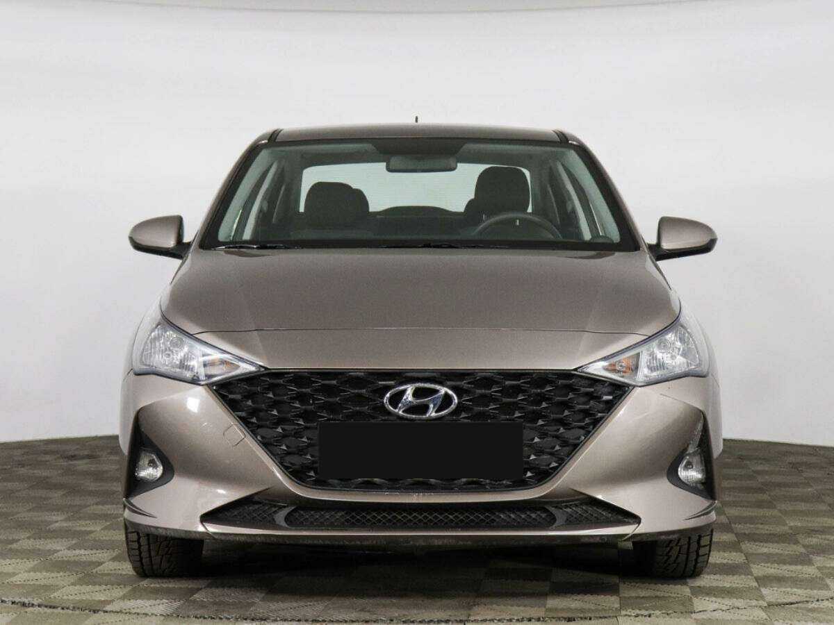 Hyundai Solaris 2021 года с пробегом. Фото: #1