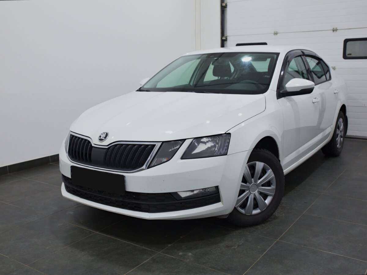 Skoda Octavia 2019 года с пробегом. Посмотреть фото