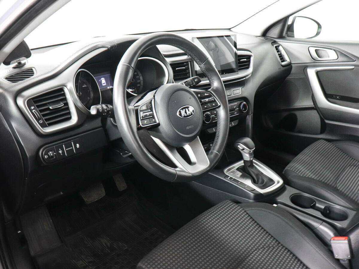 Kia Ceed 2019 года с пробегом. Фото: #7