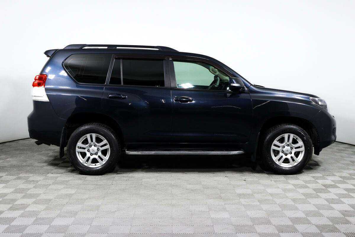 Toyota Land Cruiser Prado 2012 года с пробегом. Фото: #2