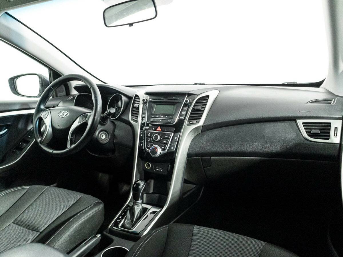 Hyundai i30 2012 года с пробегом. Фото: #8