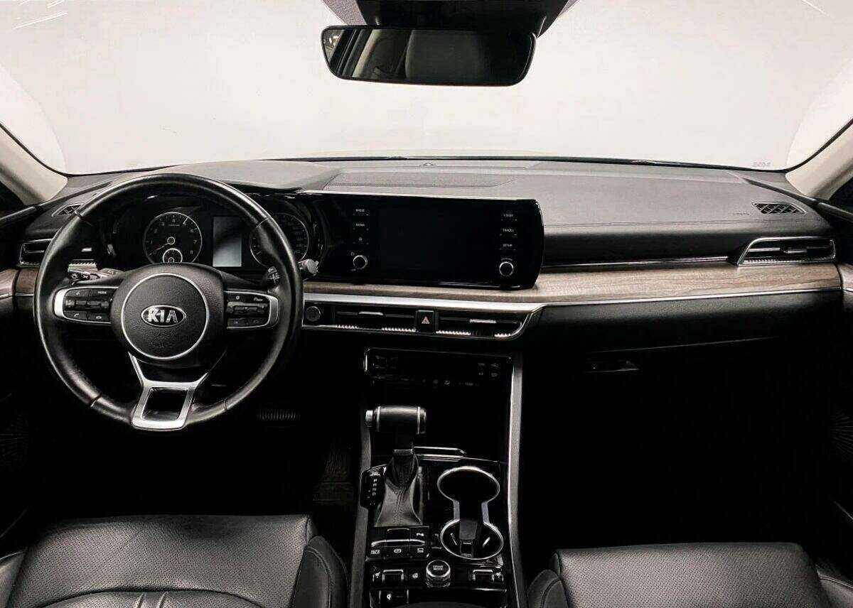 Kia K5 2021 года с пробегом. Фото: #6