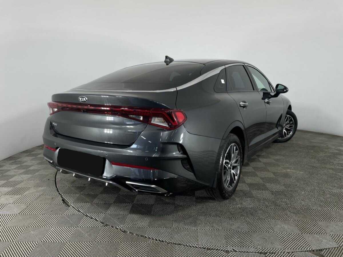 Kia K5 2021 года с пробегом. Фото: #4