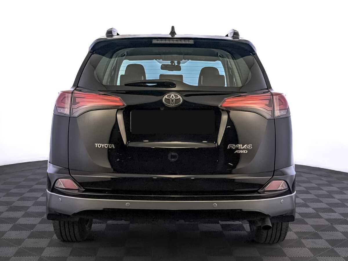 Toyota RAV4 2017 года с пробегом. Фото: #5