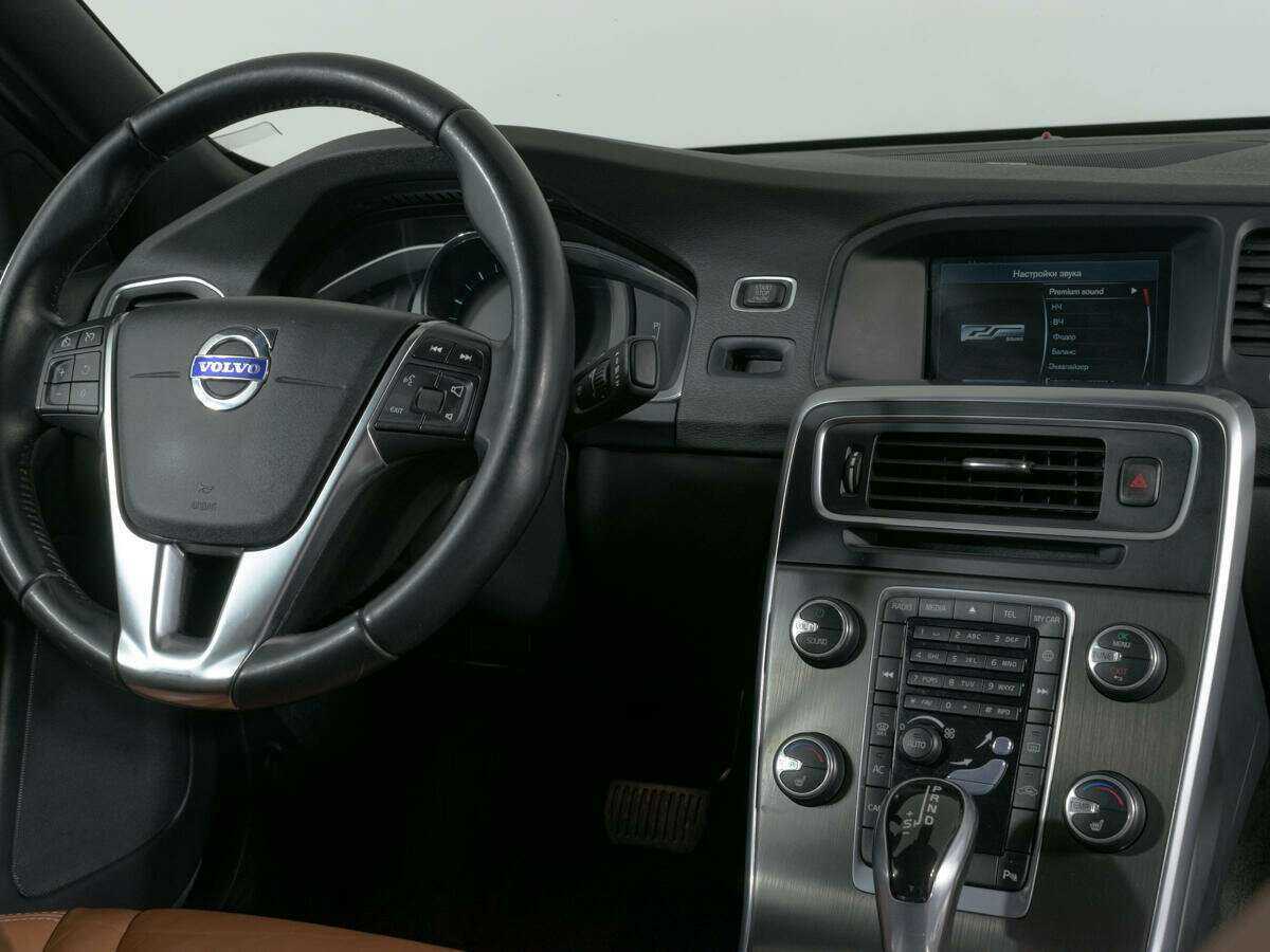 Volvo S60 2014 года с пробегом. Фото: #9