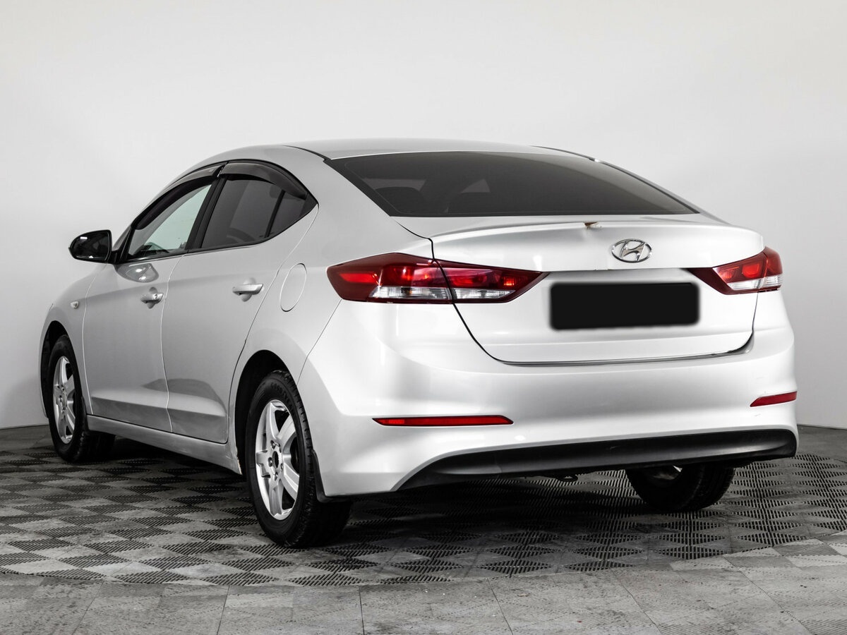 Hyundai Elantra 2016 года с пробегом. Фото: #5