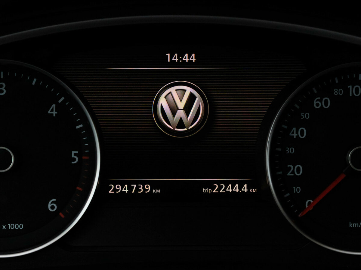 Volkswagen Touareg 2012 года с пробегом. Фото: #23