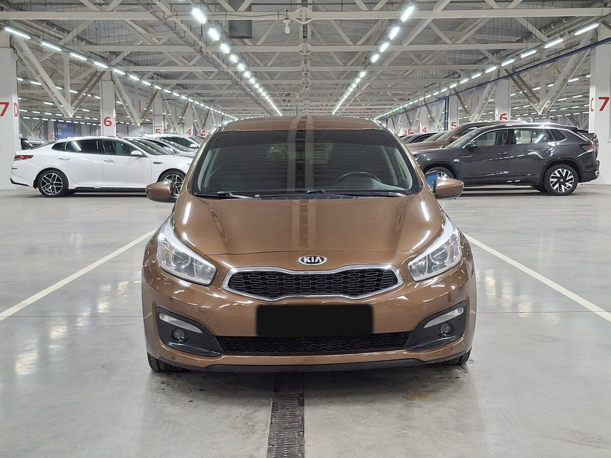 Kia Ceed 2015 года с пробегом. Фото: #1