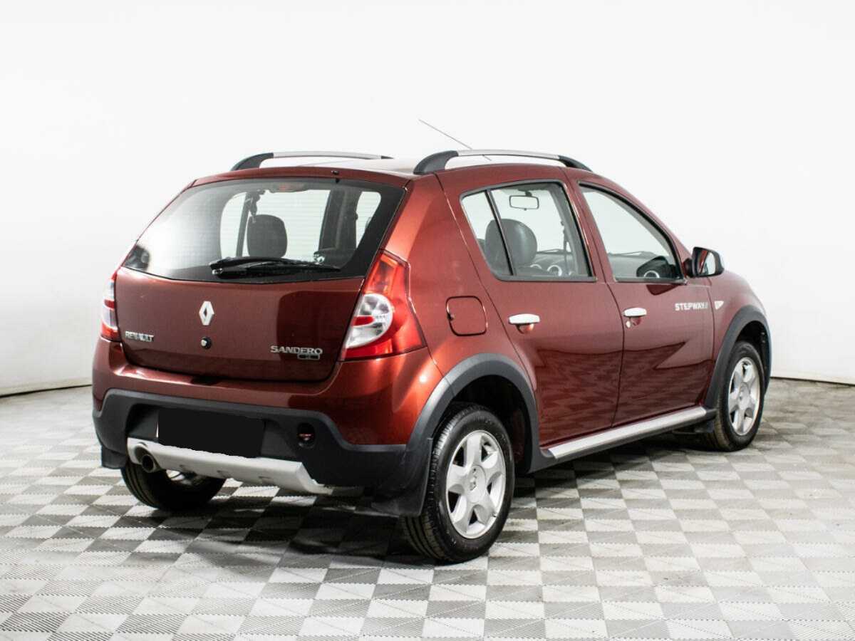Renault Sandero 2012 года с пробегом. Фото: #4