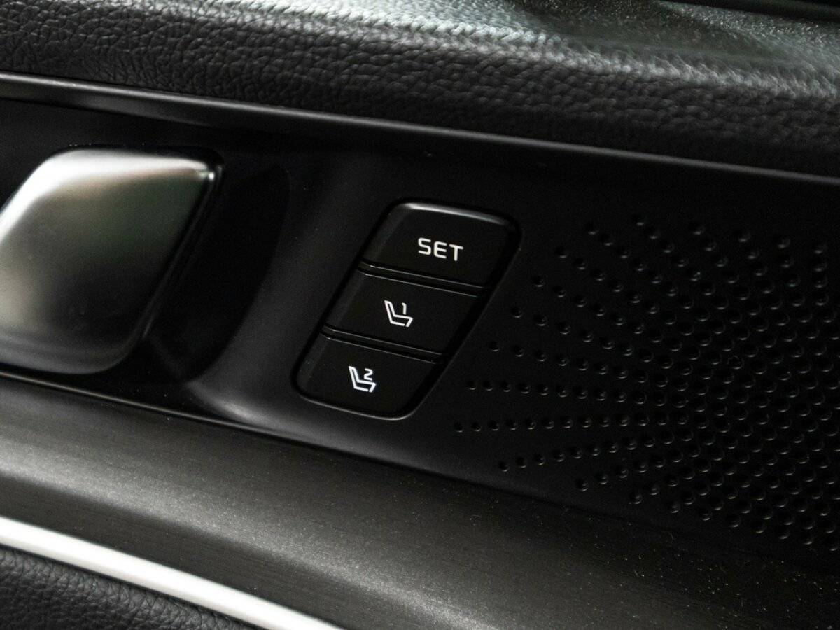 Kia K5 2020 года с пробегом. Фото: #19