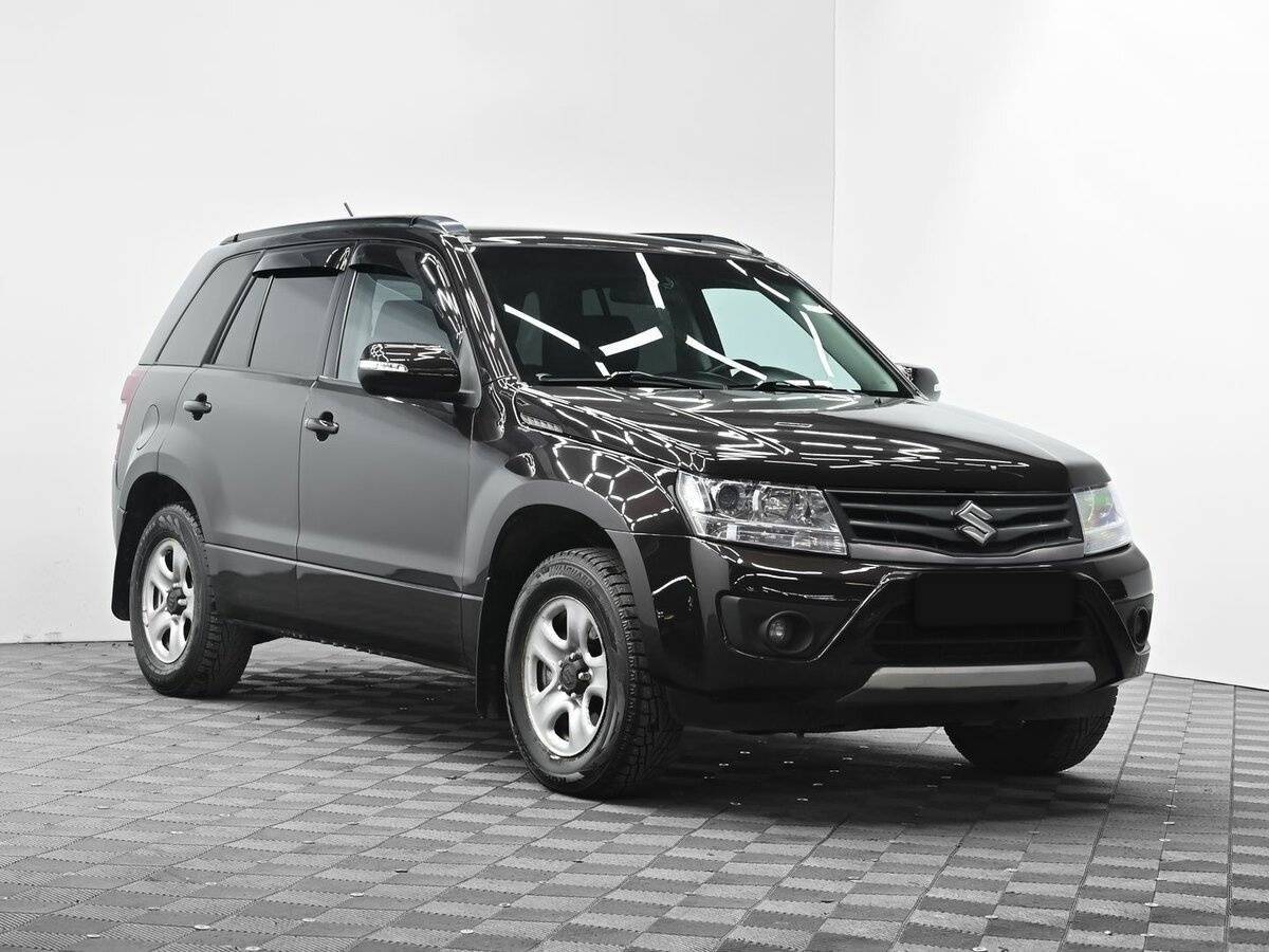Suzuki Grand Vitara 2013 года с пробегом. Фото: #1