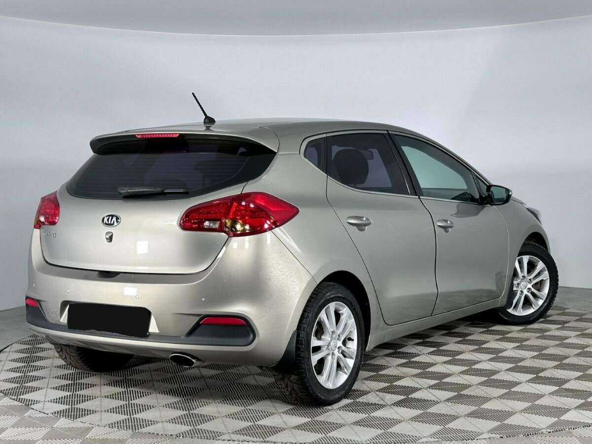 Kia Ceed 2014 года с пробегом. Фото: #1