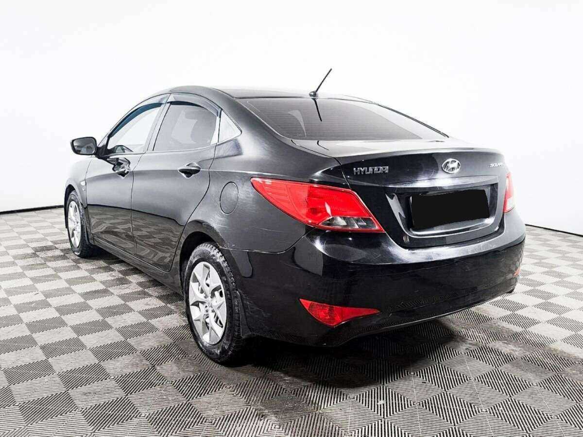 Hyundai Solaris 2015 года с пробегом. Фото: #5