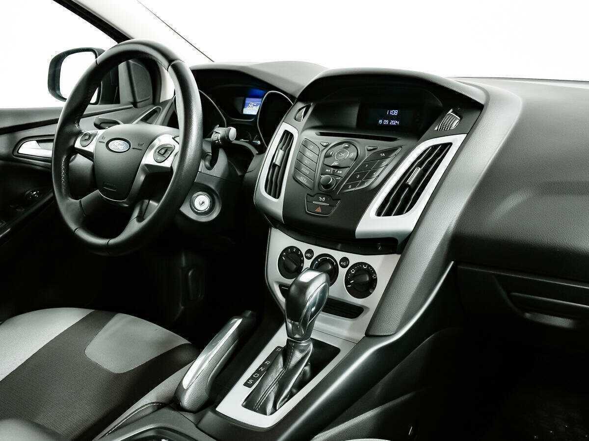 Ford Focus 2012 года с пробегом. Фото: #8
