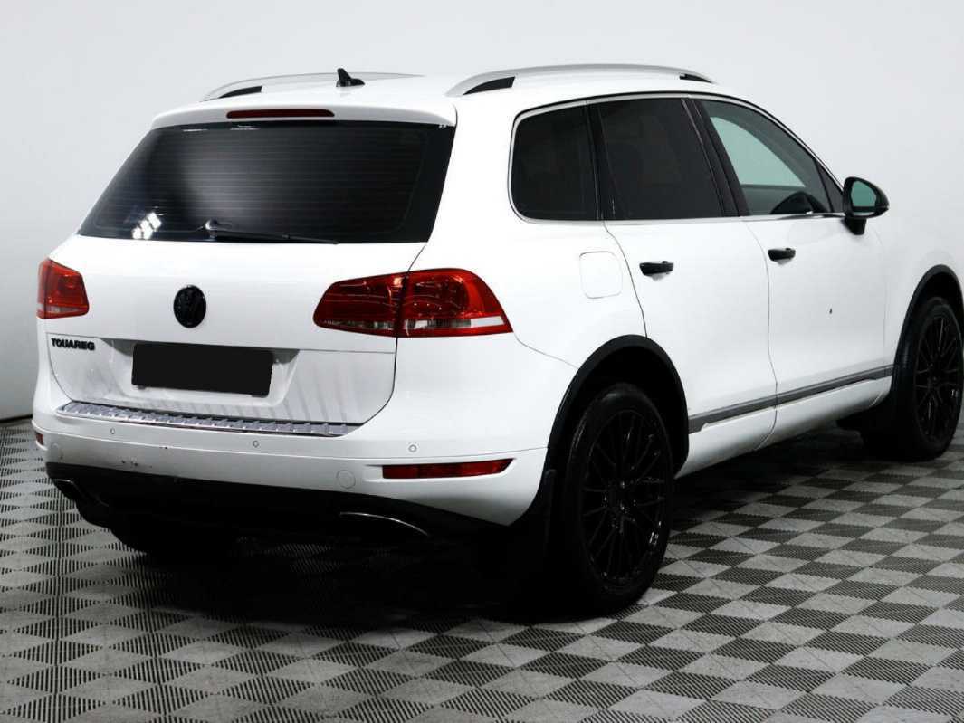 Volkswagen Touareg 2012 года с пробегом. Фото: #4