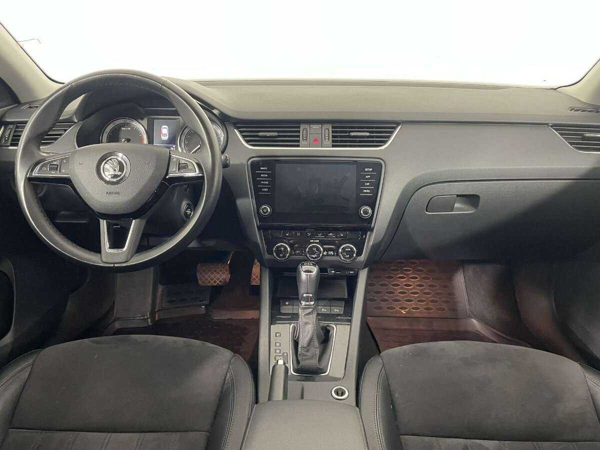 Skoda Octavia 2017 года с пробегом. Фото: #6