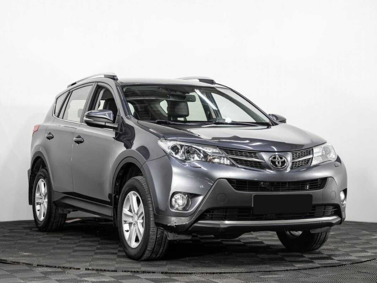 Toyota RAV4 2013 года с пробегом. Фото: #2