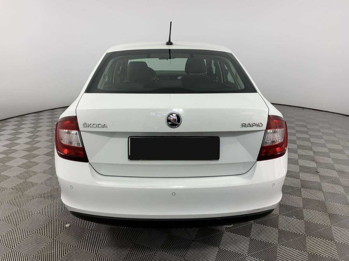 Skoda Rapid 2019 года с пробегом. Фото: #4