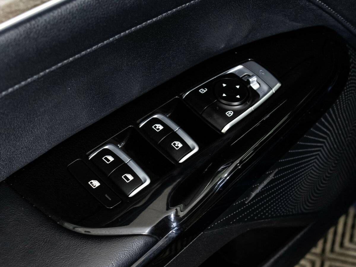 Kia K5 2020 года с пробегом. Фото: #22