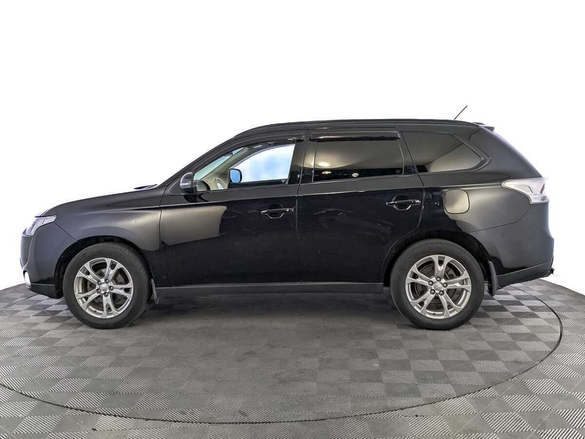 Mitsubishi Outlander 2012 года с пробегом. Фото: #7