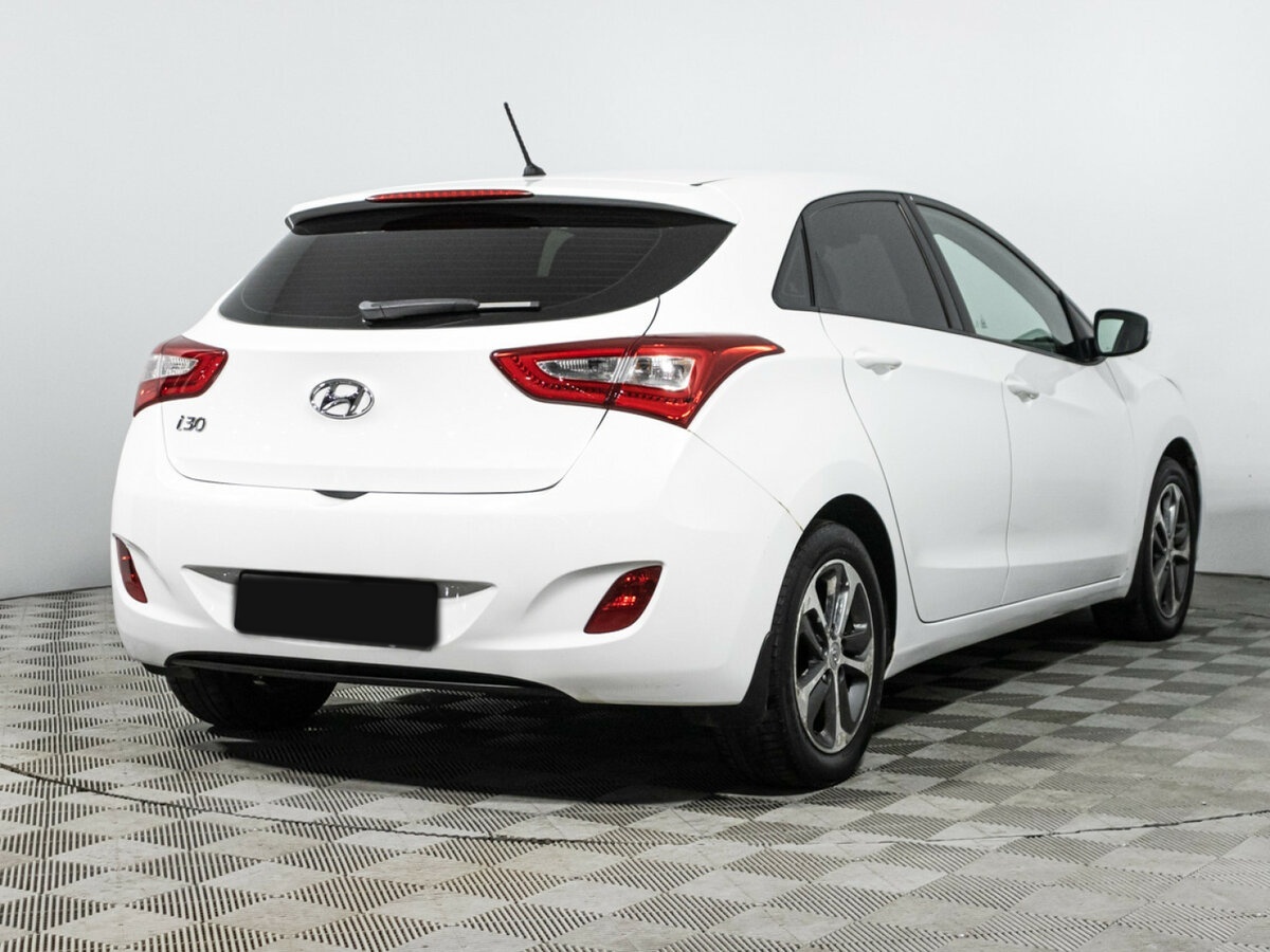 Hyundai i30 2015 года с пробегом. Фото: #4