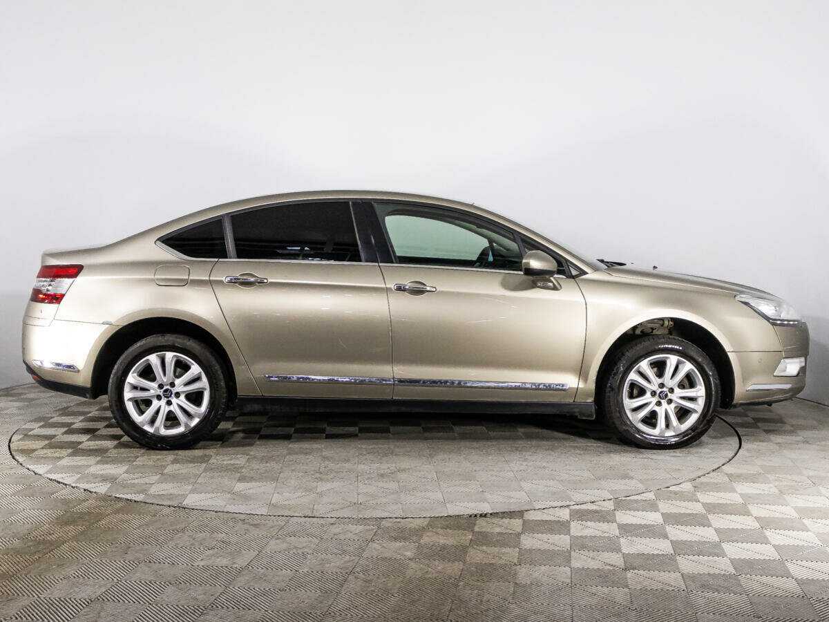 Citroen C5 2012 года с пробегом. Фото: #3