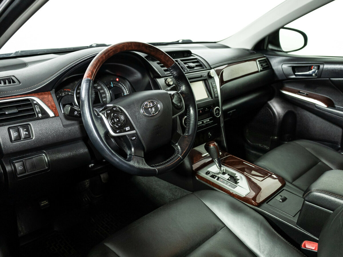 Toyota Camry 2012 года с пробегом. Фото: #10
