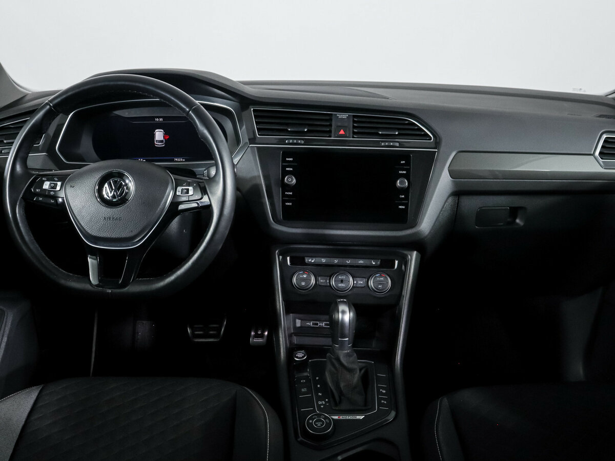 Volkswagen Tiguan 2018 года с пробегом. Фото: #9