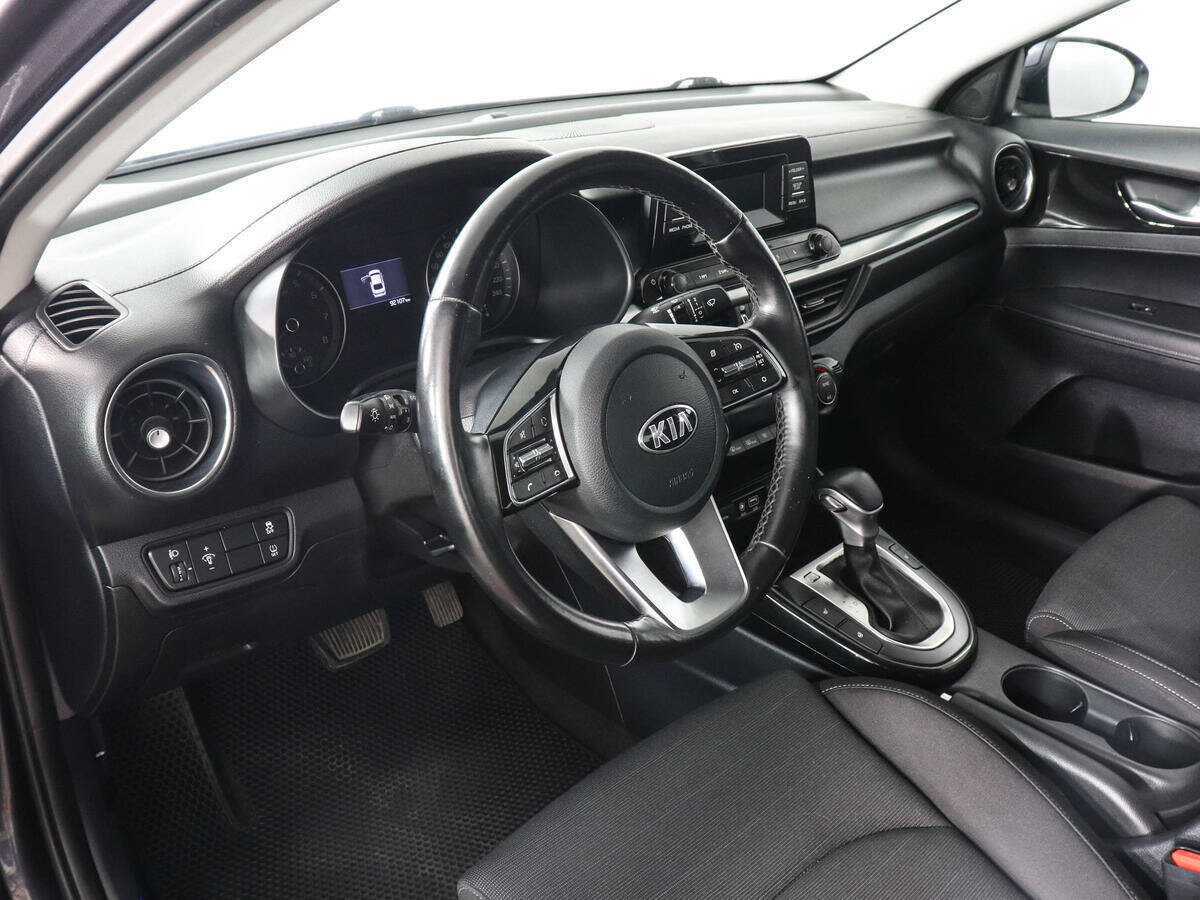 Kia Cerato 2018 года с пробегом. Фото: #8
