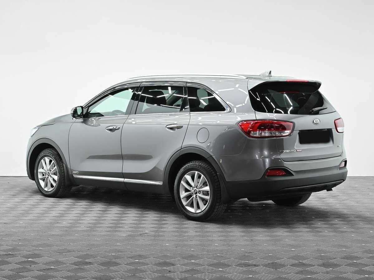 Kia Sorento 2017 года с пробегом. Фото: #2