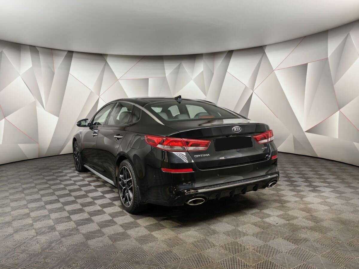 Kia Optima 2019 года с пробегом. Фото: #3