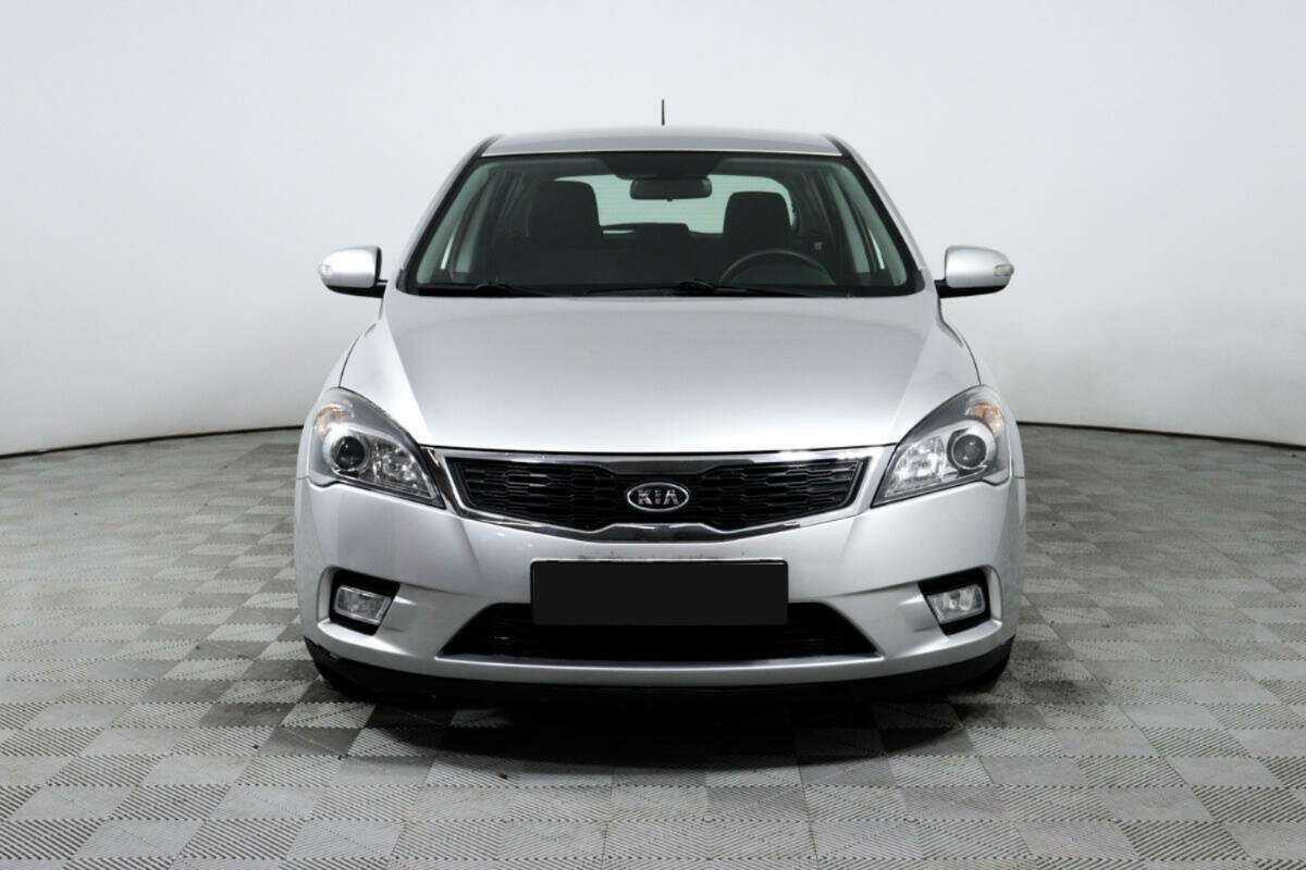 Kia Ceed 2012 года с пробегом. Фото: #1