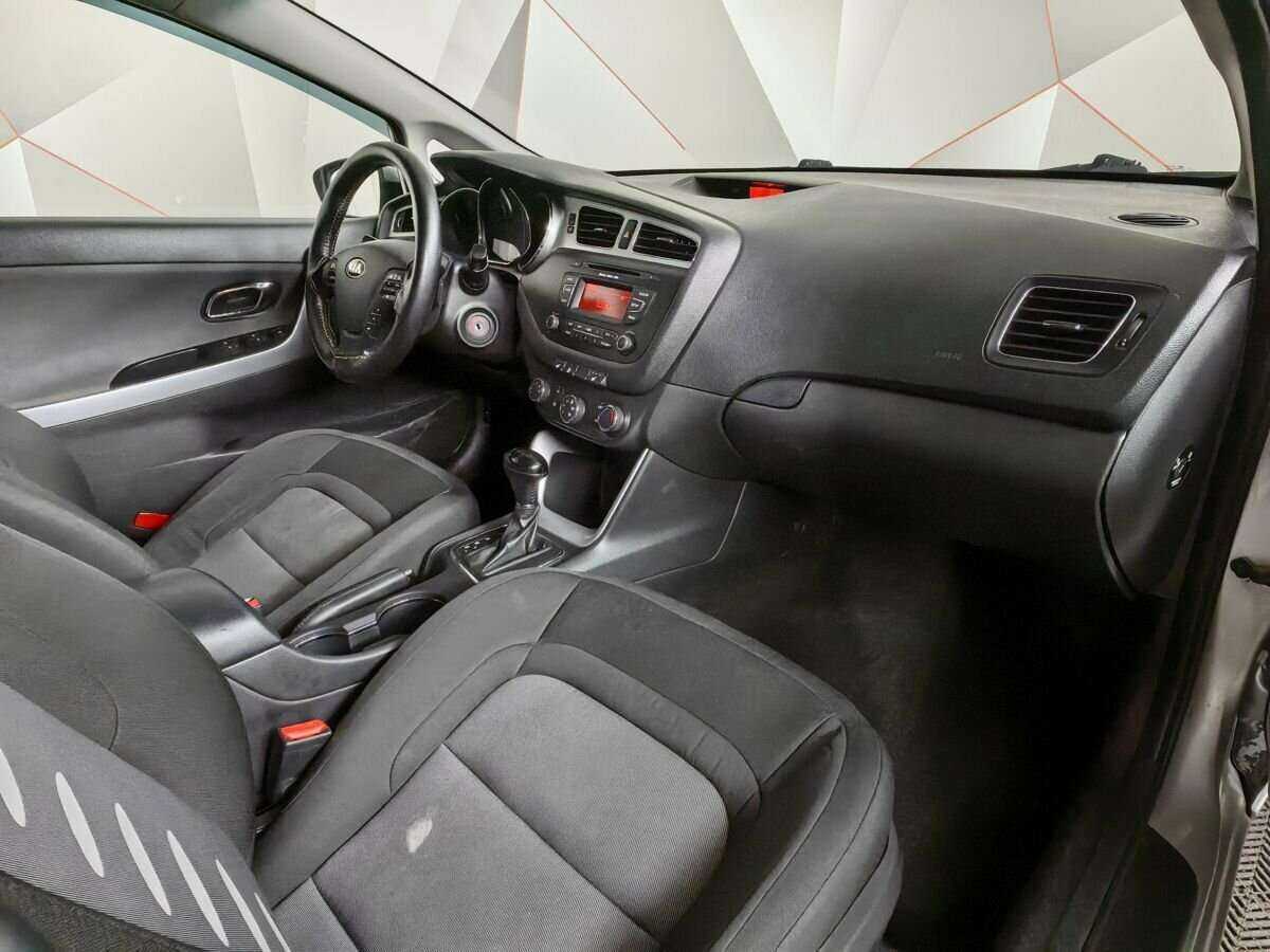 Kia Ceed 2013 года с пробегом. Фото: #8