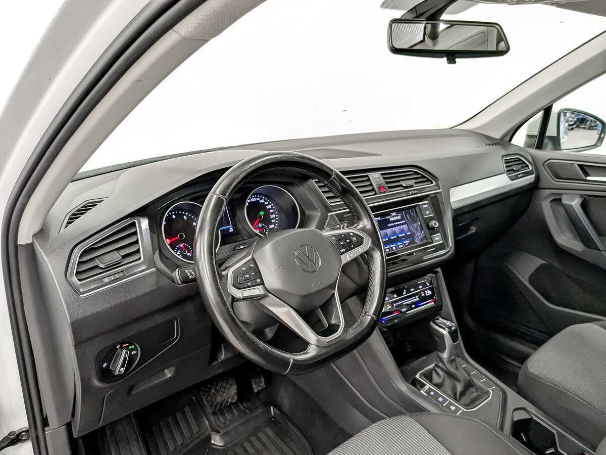Volkswagen Tiguan 2021 года с пробегом. Фото: #14