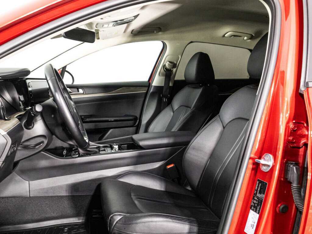 Kia K5 2022 года с пробегом. Фото: #20