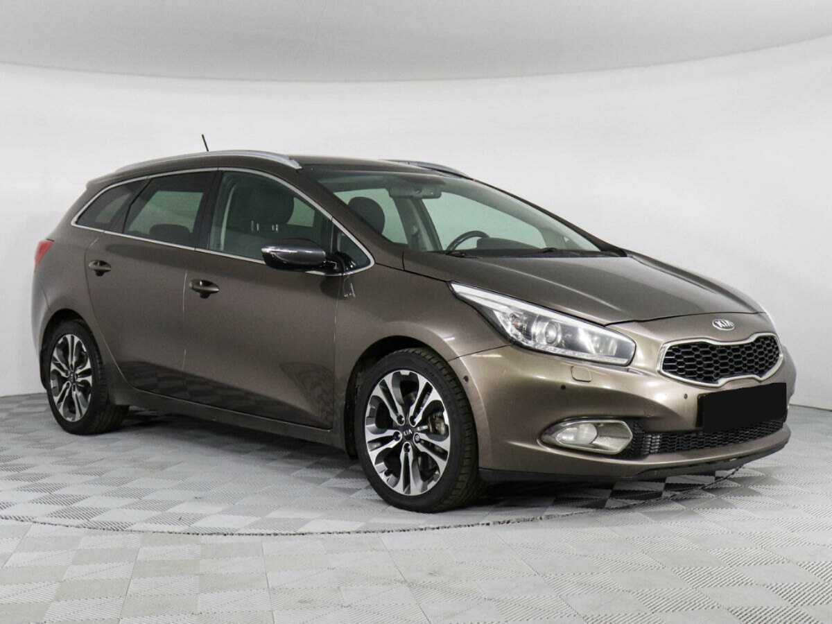 Kia Ceed 2013 года с пробегом. Фото: #2