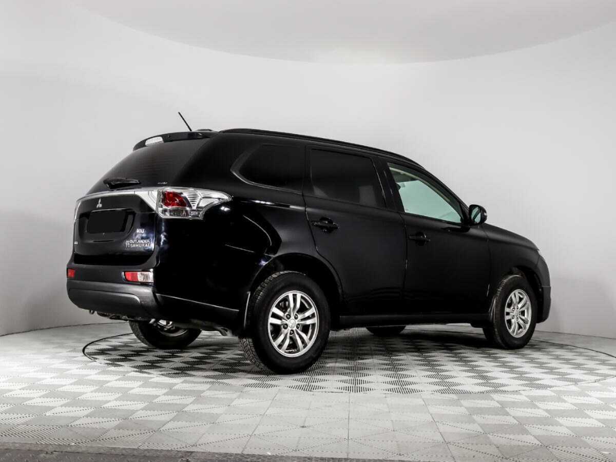 Mitsubishi Outlander 2014 года с пробегом. Фото: #4