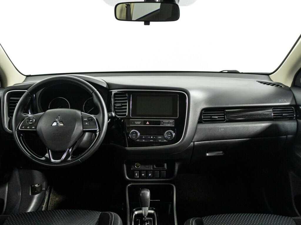 Mitsubishi Outlander 2019 года с пробегом. Фото: #9