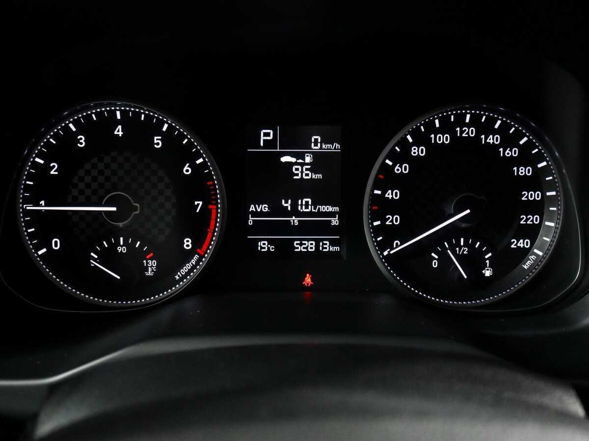 Hyundai Elantra 2020 года с пробегом. Фото: #10