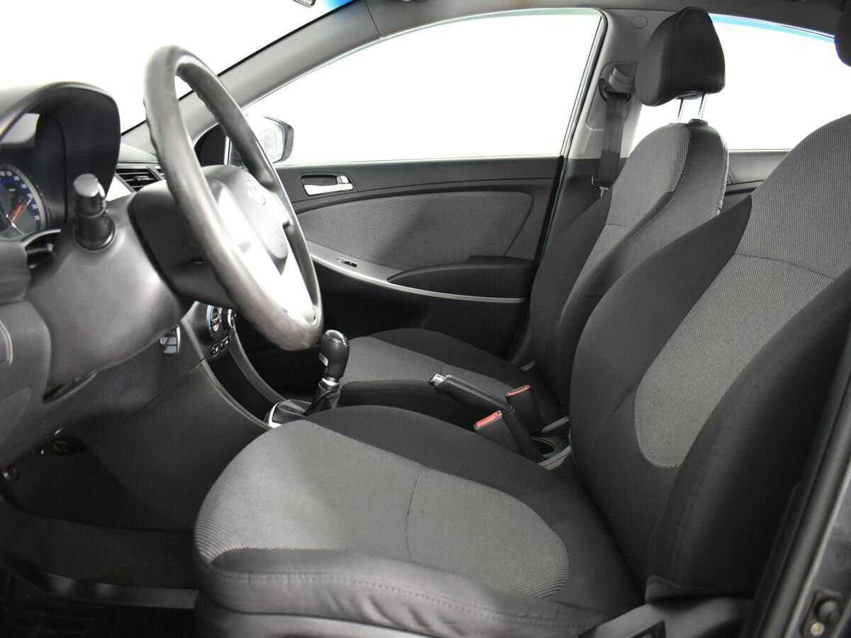 Hyundai Solaris 2013 года с пробегом. Фото: #9